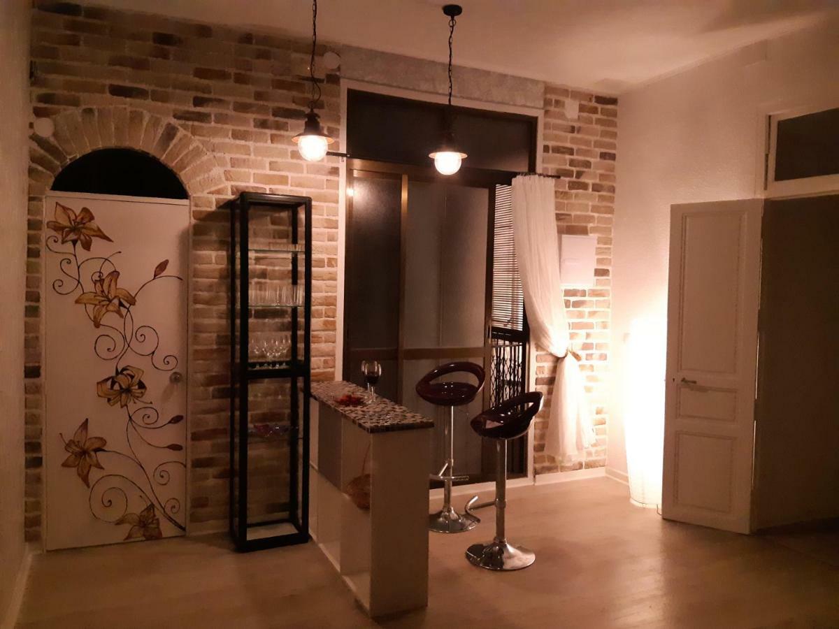 Wonderful Apartment In The Center By The Sea Alicante Kültér fotó